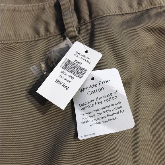 L.L. Bean Plus Size Wrinkle Free Pants - Picture 8 of 8